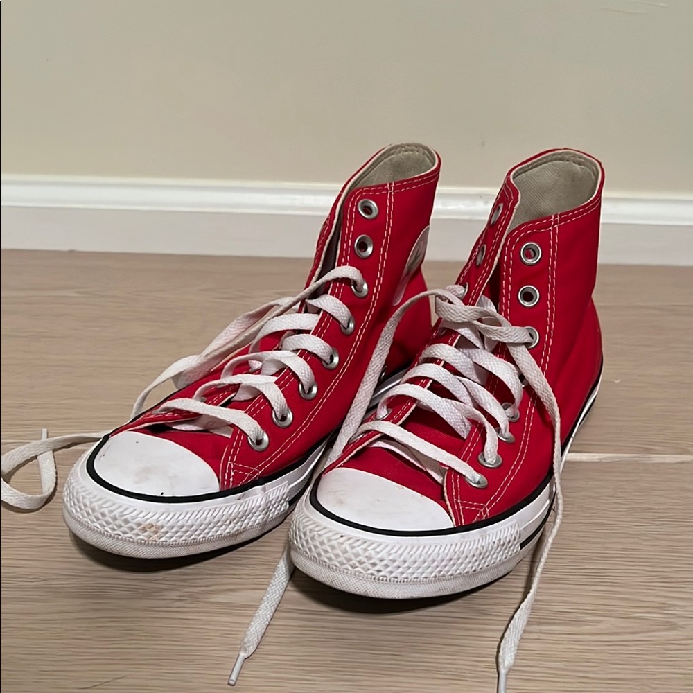 Converse Red High-Top Sneakers Classic Design